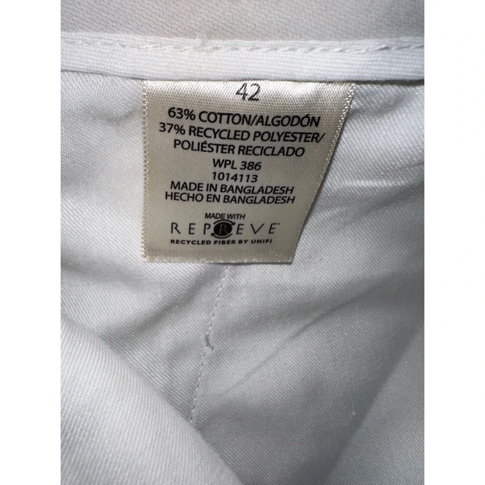 Haggar Mens 42W Flat Front Eco‎ Short Khaki Flex Waist Phone Pocket NWT